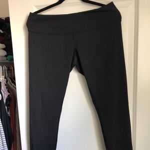 LuluLemon Mid Rise Leggings